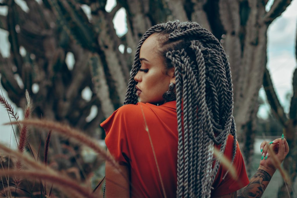 About J-braiding